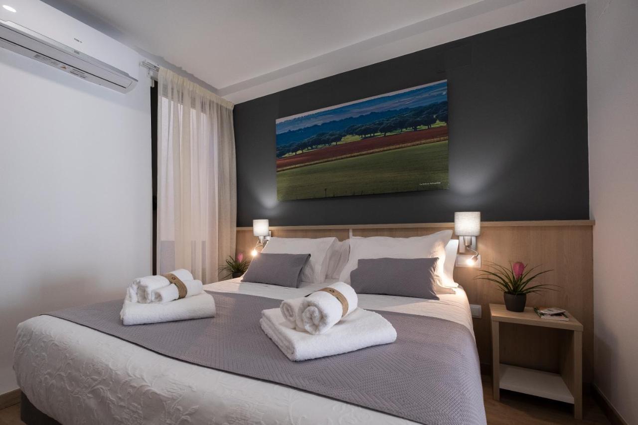 Luxor Torre Del Clavero Apartments Salamanca Kültér fotó